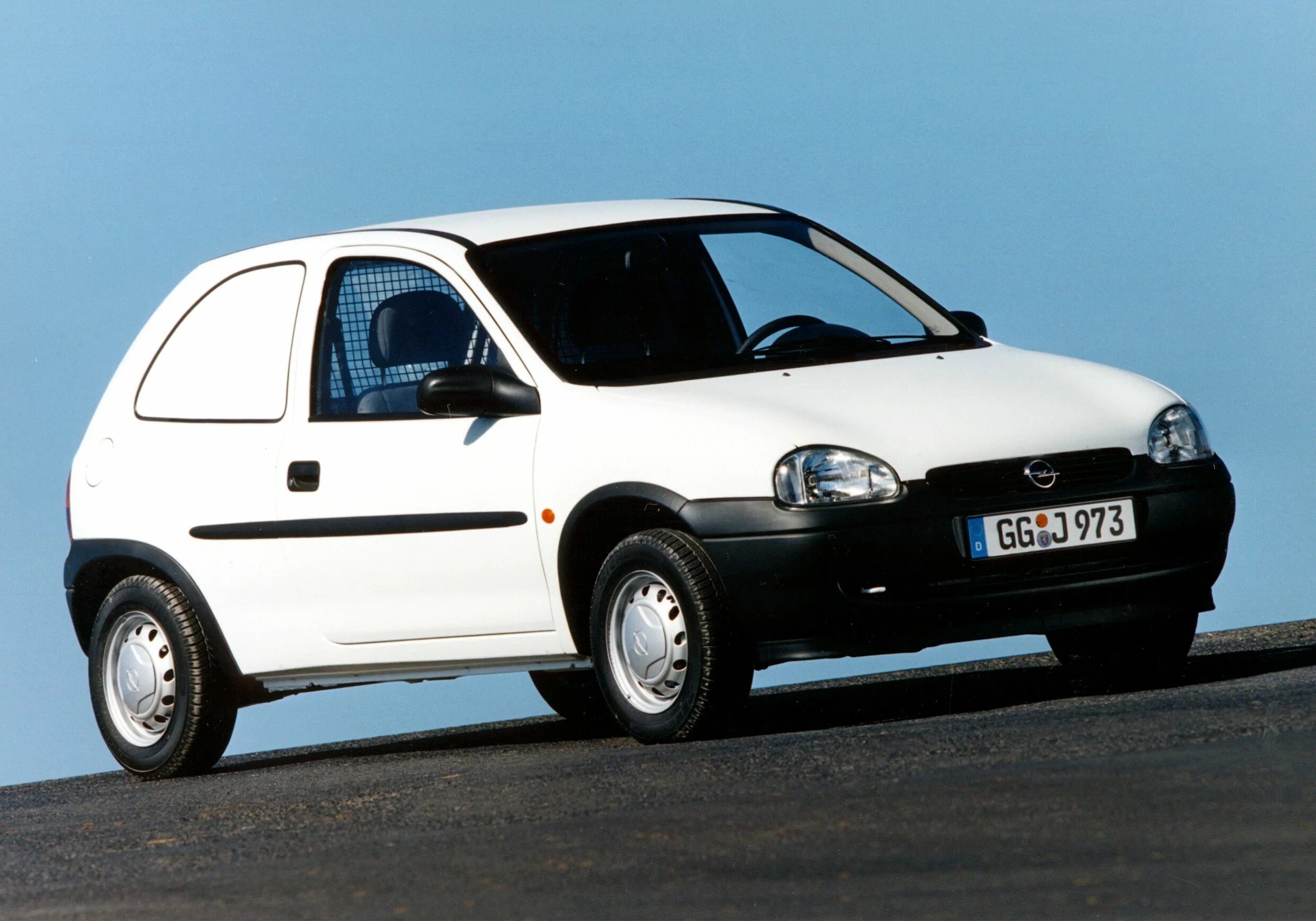 Опель корса 2000 года. Opel Corsa b. Opel Corsa b 1997. Opel Corsa b 2000. Опель Корса 1997 2000.