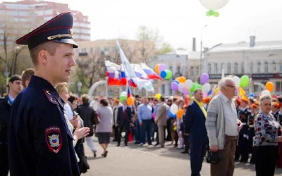 Охрана общественного порядка овд. Массовые мероприятия полиция. охрана общественного порядка. с праздником полиции. полиция общественной безопасности.