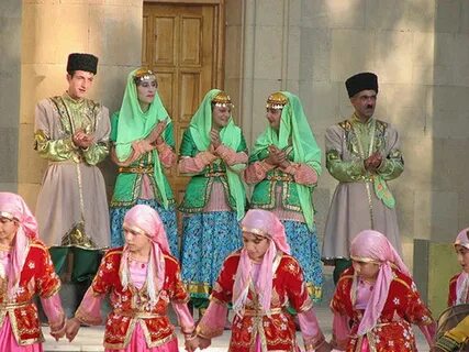 Азербайджан национальный костюм