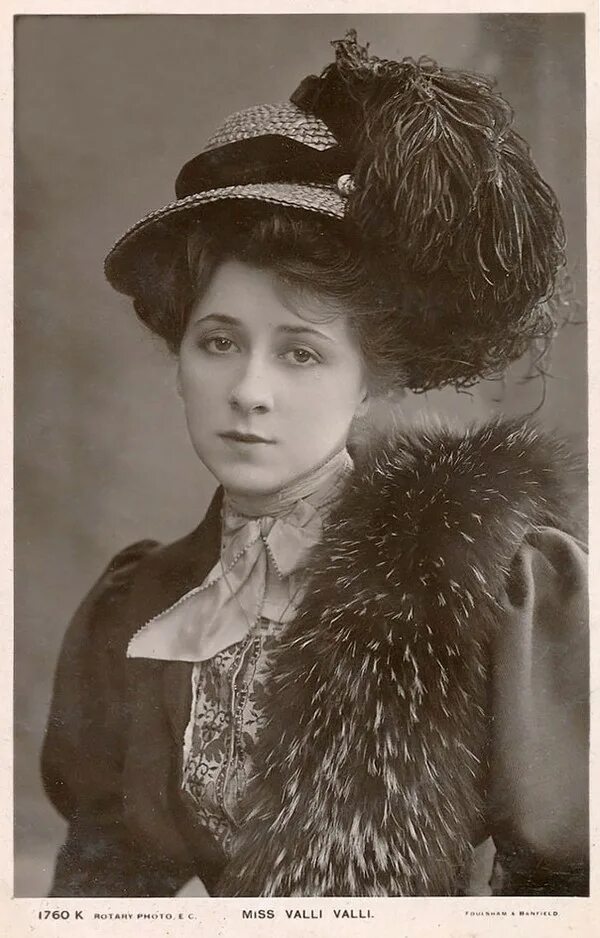 Иона брайт бродвейская актриса 1912. Дорис стокер. Красавицы 20 века. Девушки прошлых веков. Габриэль рэй актриса.