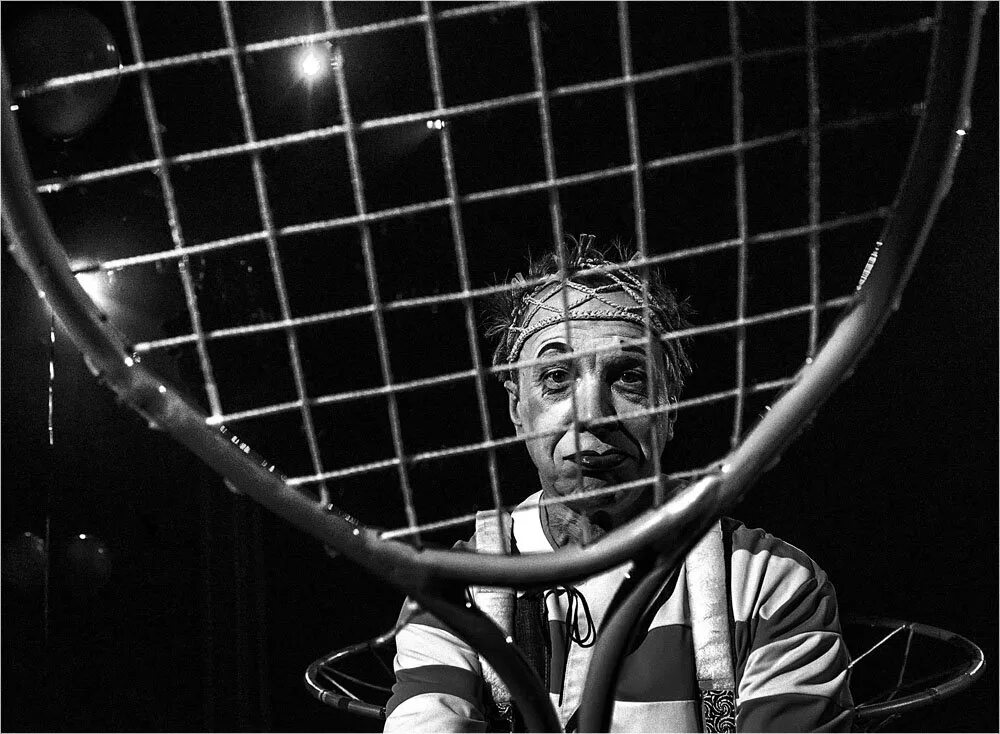 коверный клоун фото. клоун в клетчатой рубашке. владимир камардин цирк. коверный. клоуны цирк запашные.