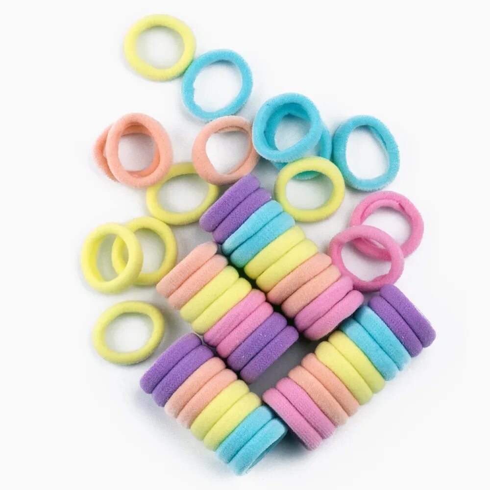 Маленькие резинки для волос. Маленьких резиночек. Резинки для волос детские. Плетение браслетов из резиночек. Резинки для волос.