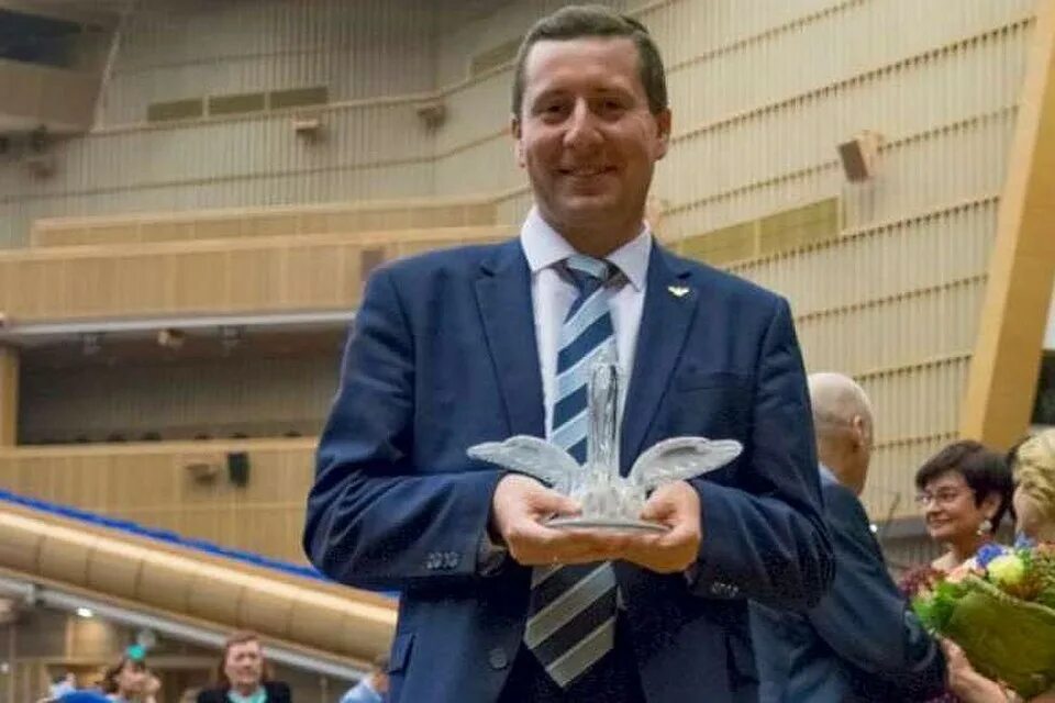 Директор лицея 2 ангарск. Лицей 1 директор. Лицей 1 директор. Богомолова директор лицей 1 подольск. Лицей 1 салават.