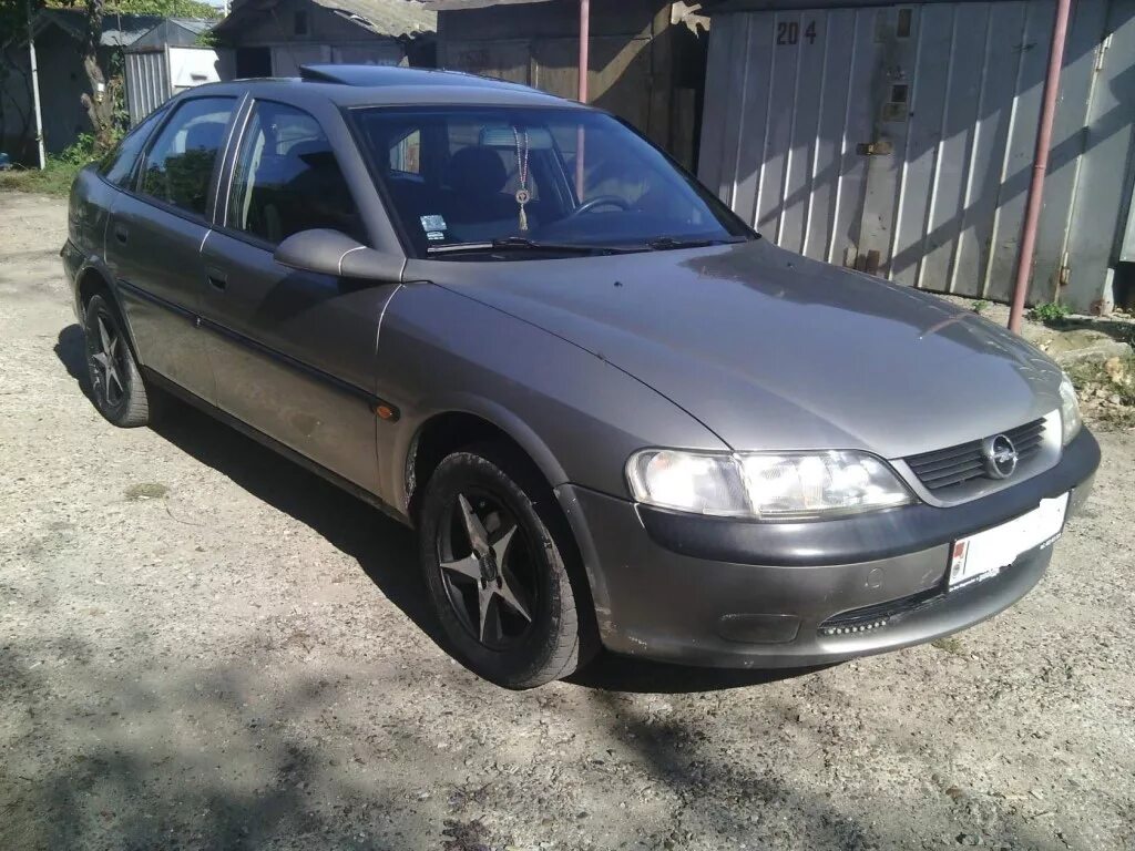 Опель вектра б 97. Opel Vectra 97. Опель Вектра 97 года. Опель Вектра б до 97. Опель Вектра б 97 год седан автомат.