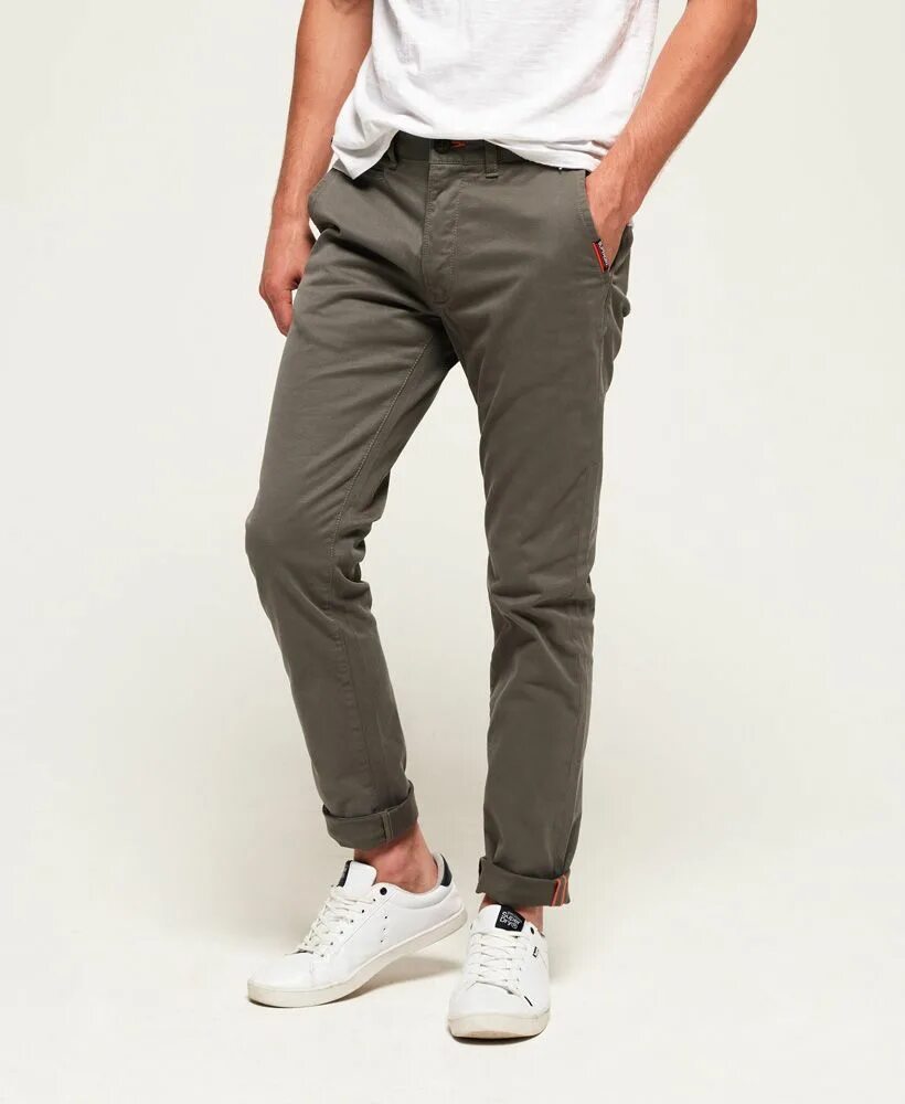 Брюки чинос Superdry men. Cavalli чиносы. Chino Superdry International. Cacharel Slim Chino мужские. Штаны чиносы