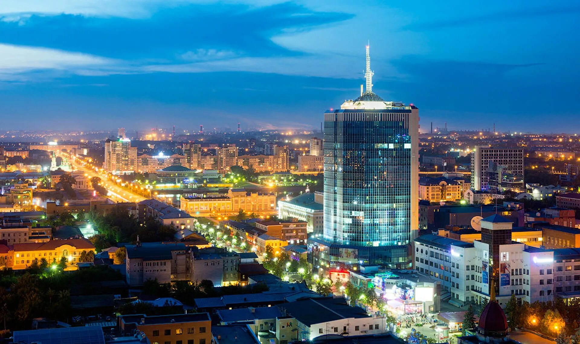 Самый 1 город урала. Южный Урал Челябинск. Города Урала Челябинск. Челябинская область столица Челябинск. Челябинск центр города.