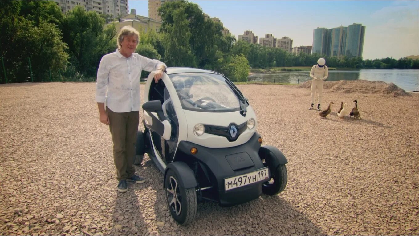 Рено твизи топ гир. Топ гир в питере. Top gear в санкт-петербурге 2014. Стиг топ гир. Top gear в санкт-петербурге 2014.