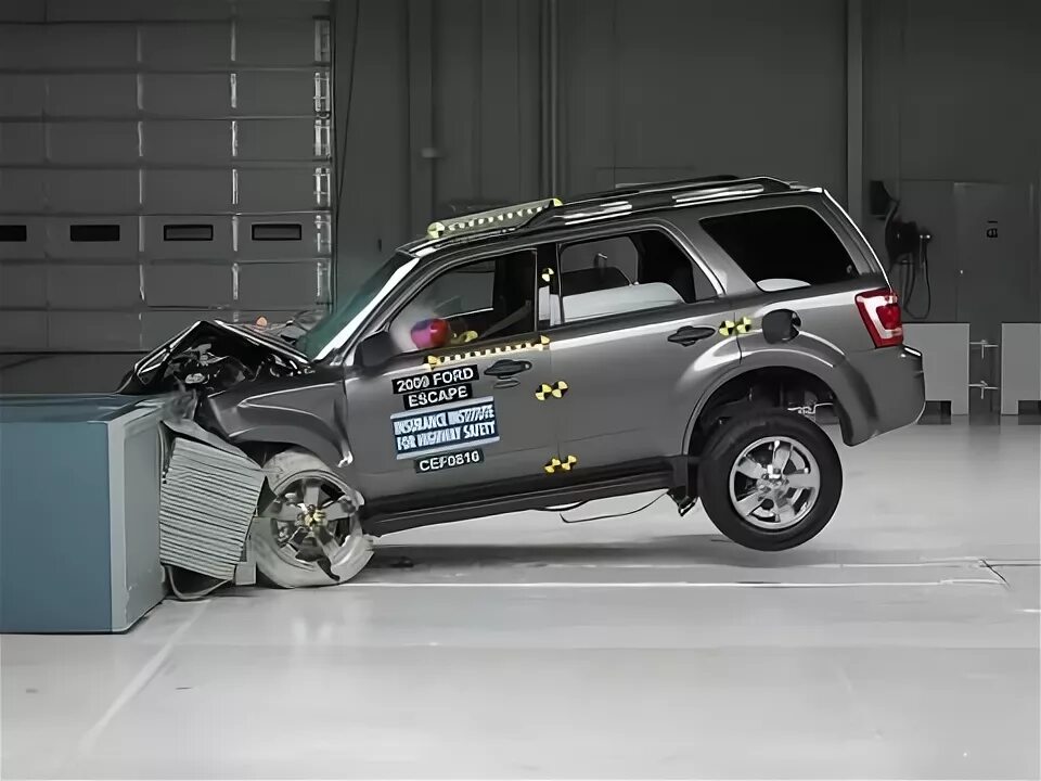 Crash escape. Ford escape crash. ford escape crash test. краш тест форд куга 2. ford escape 4 adsorber.