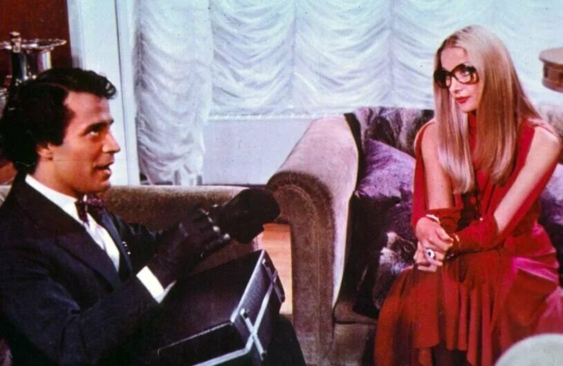 Градусник с температурой 41. 1. Под сорок градусов. На дворе морозище градусов под сорок. Сорок градусов под простыней 1976.