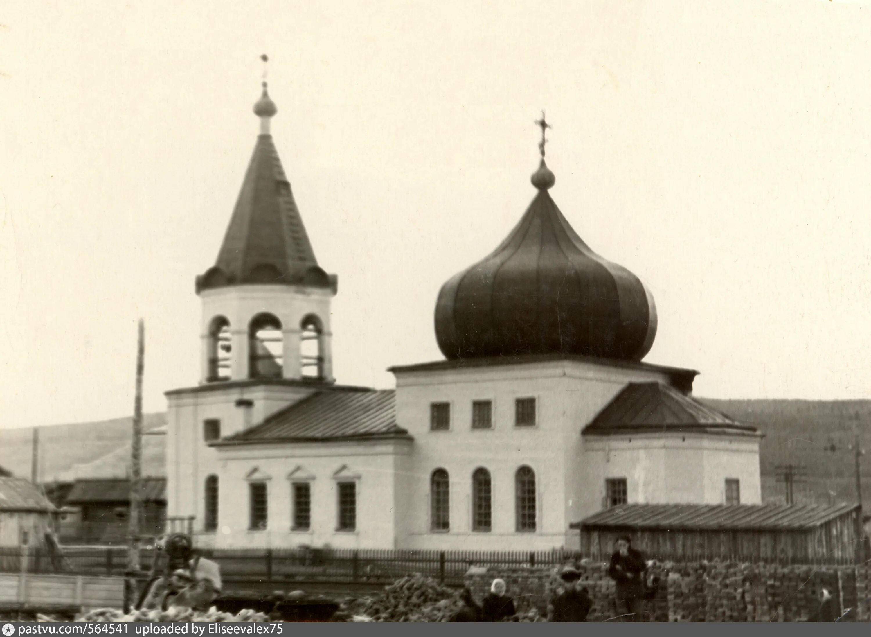 Храм Благовещения Пресвятой Богородицы города колы. Город кола Благовещенская Церковь. Благовещенская Церковь кола Мурманская область. Храм в Коле Мурманской области. Церковь 1674 года мурманск область