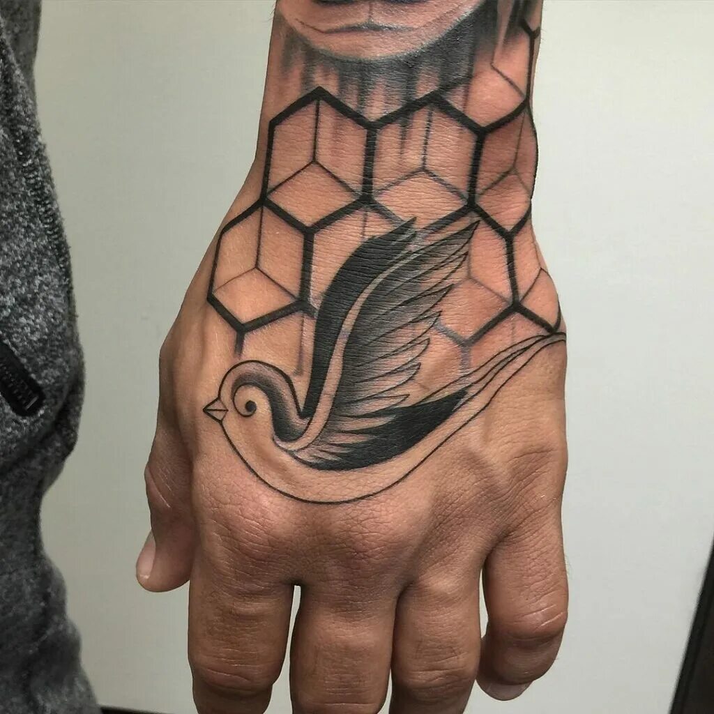 El tattoo