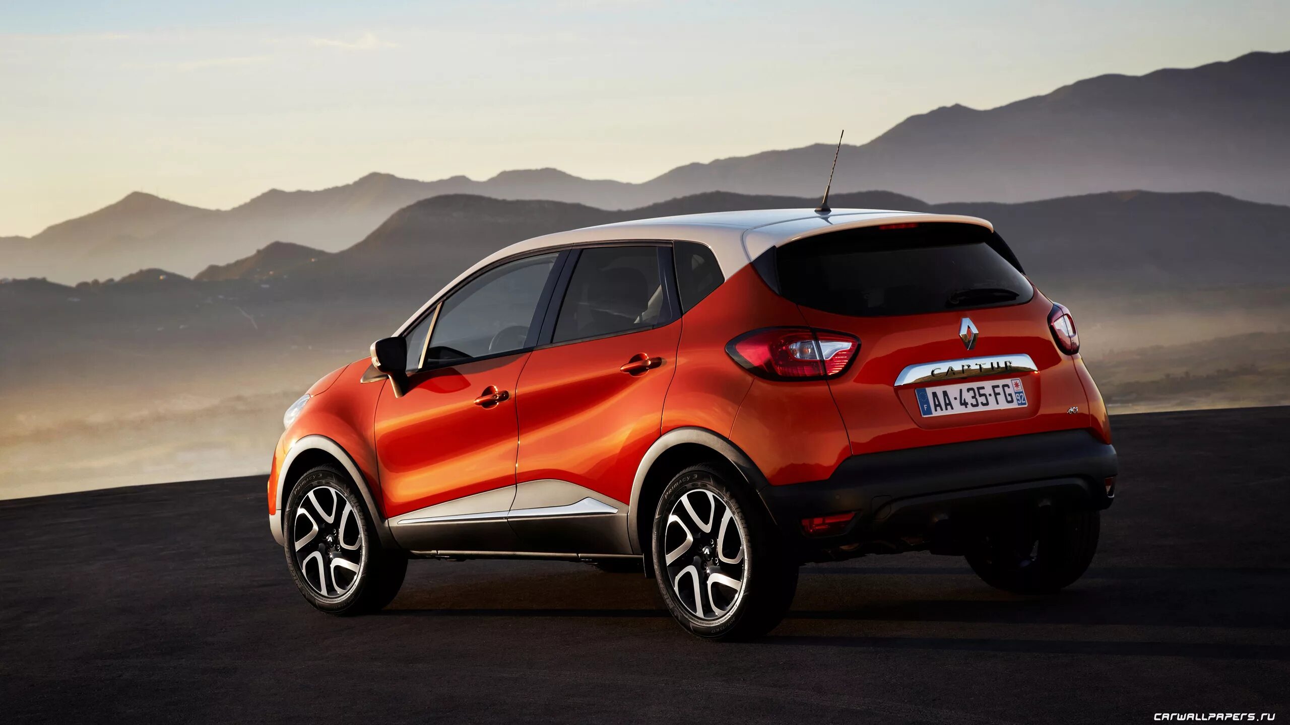 Автомобиль renault kaptur