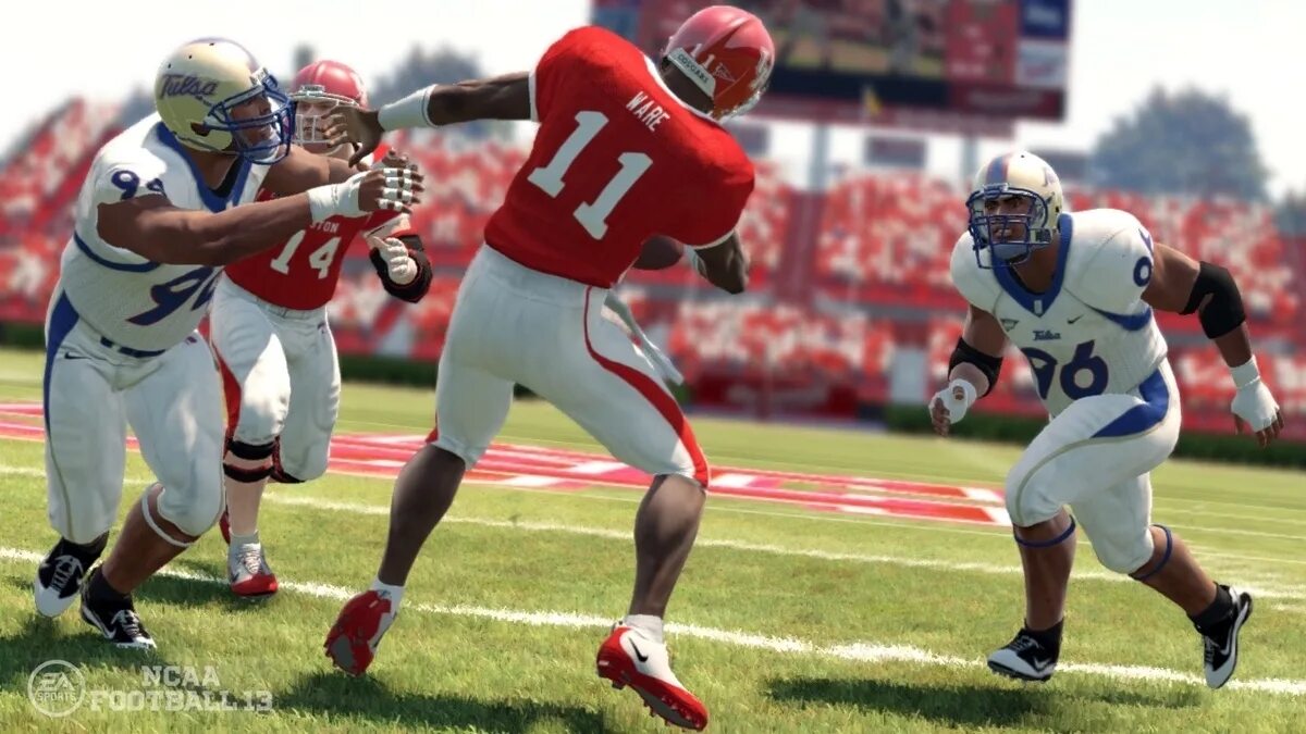 Американский футбол игра компьютерная. NCAA Football 13. Американский футбол игра. Американка игра. Американские игры с мячом названия.