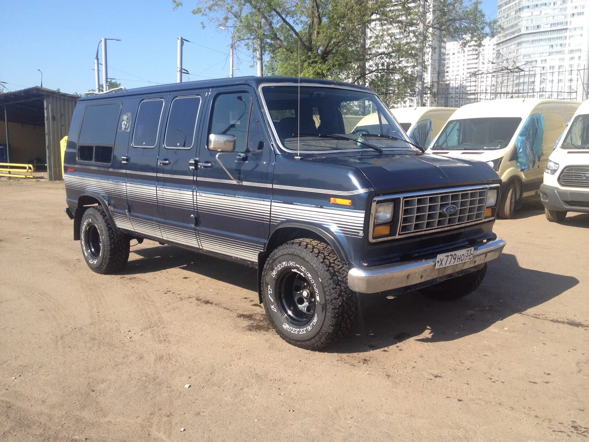 Форд эконолайн купить. Ford Econoline 1991. Ford Econoline 3. Ford Econoline 1979. Форд Эконолайн 2022.