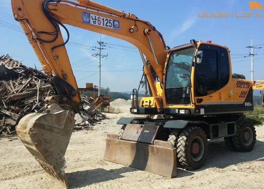 Экскаватор хундай бу. Экскаватор Хундай 140. Колесный экскаватор Hyundai 140. Экскаватор Хундай 140 колесный. Hyundai r140.