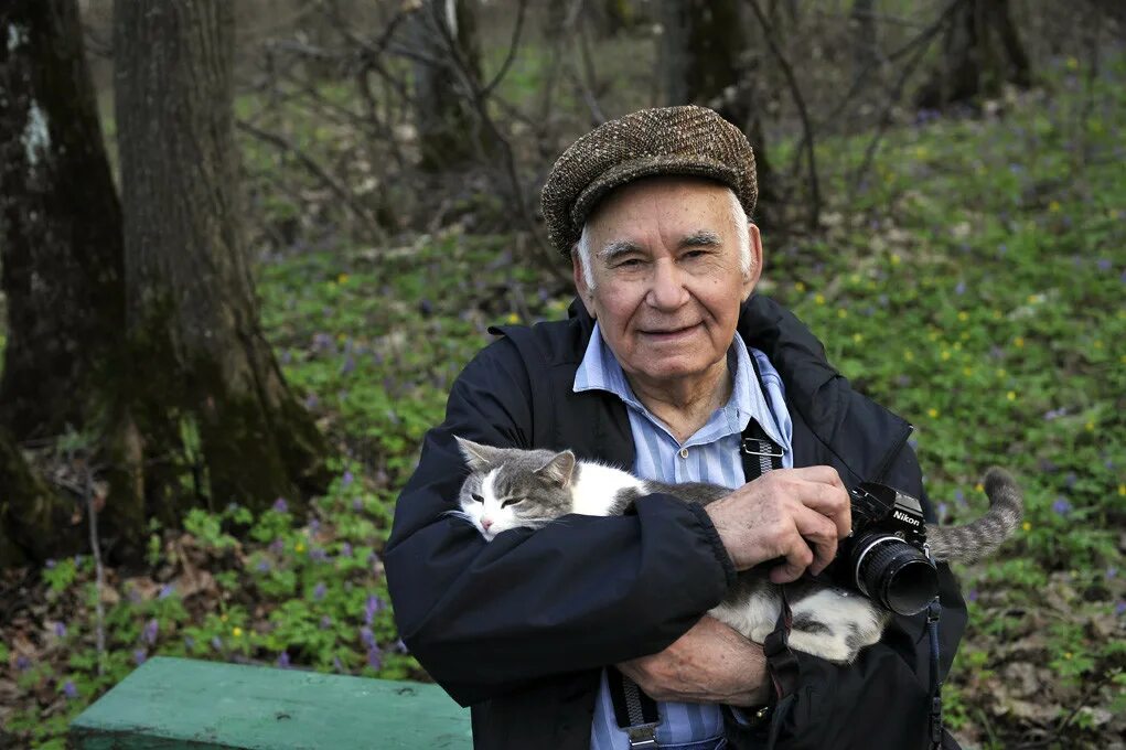 В мире животных старые выпуски. Песков василий михайлович. василий песков писатель. журналист песков василий михайлович. василий михайлович песков в мире животных.