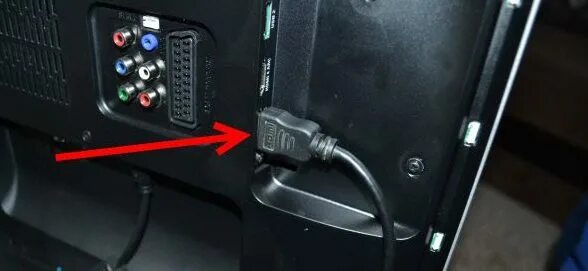 Сигнальный кабель hdmi. Кабель для подключения телевизора к роутеру. Как подключить шнур к телевизору самсунг. Кабель для тв приставки и телевизора самсунг. Кабель для монитора самсунг к розетке.