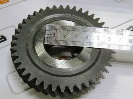 Шестерня м2