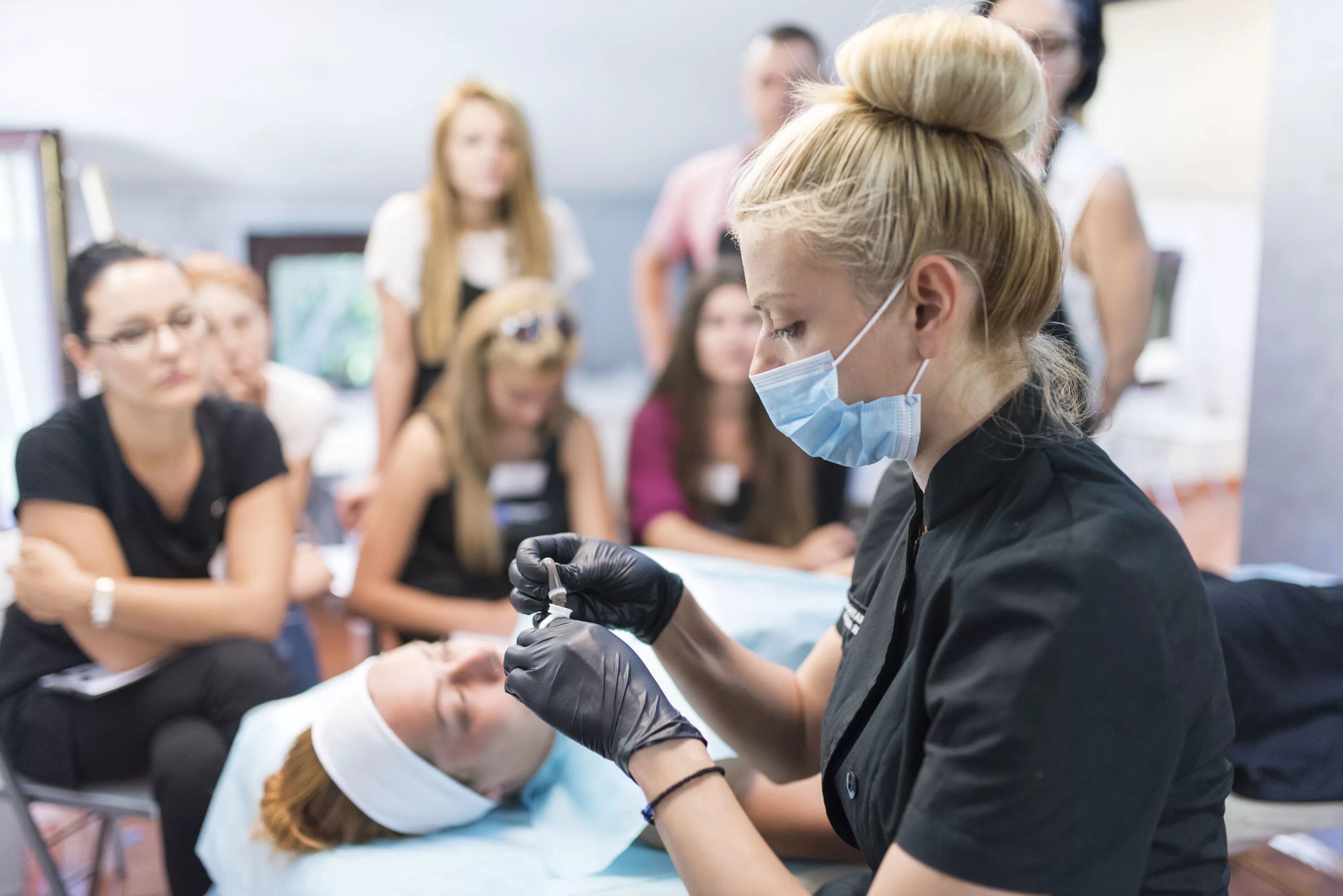 курсы мастер перманентного макияжа