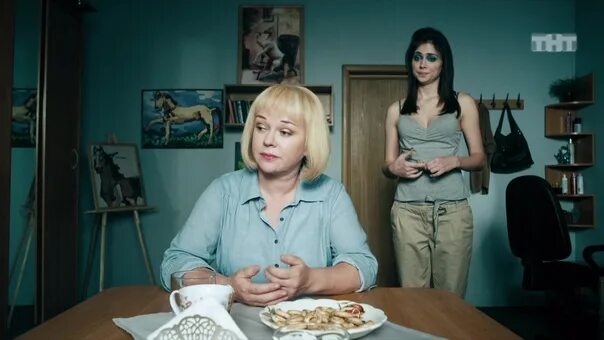 Елена валюшкина универ новая общага. Елена валюшкина зоя михайловна. Зоя михайловна из универа. Универ новая общага зоя михайловна. Елена валюшкина универ.