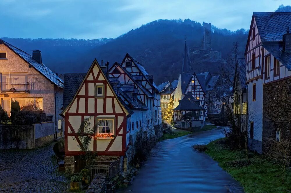 Small Alley in the Alpine Village Stock Photo - Image of mountain, city: 4745142