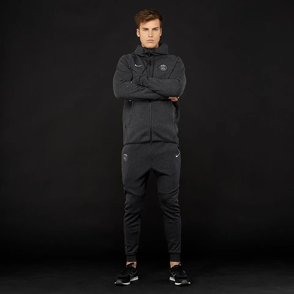 Nike Tech Fleece PSG. Nike Tech Fleece Tracksuit. Nike Tech Fleece ПСЖ. Nike Tech Fleece черный.