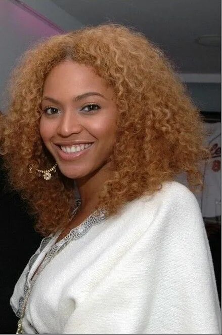 Rihanna real hair. Real hair. Real hair. Рианна natural hair. 120 волос.