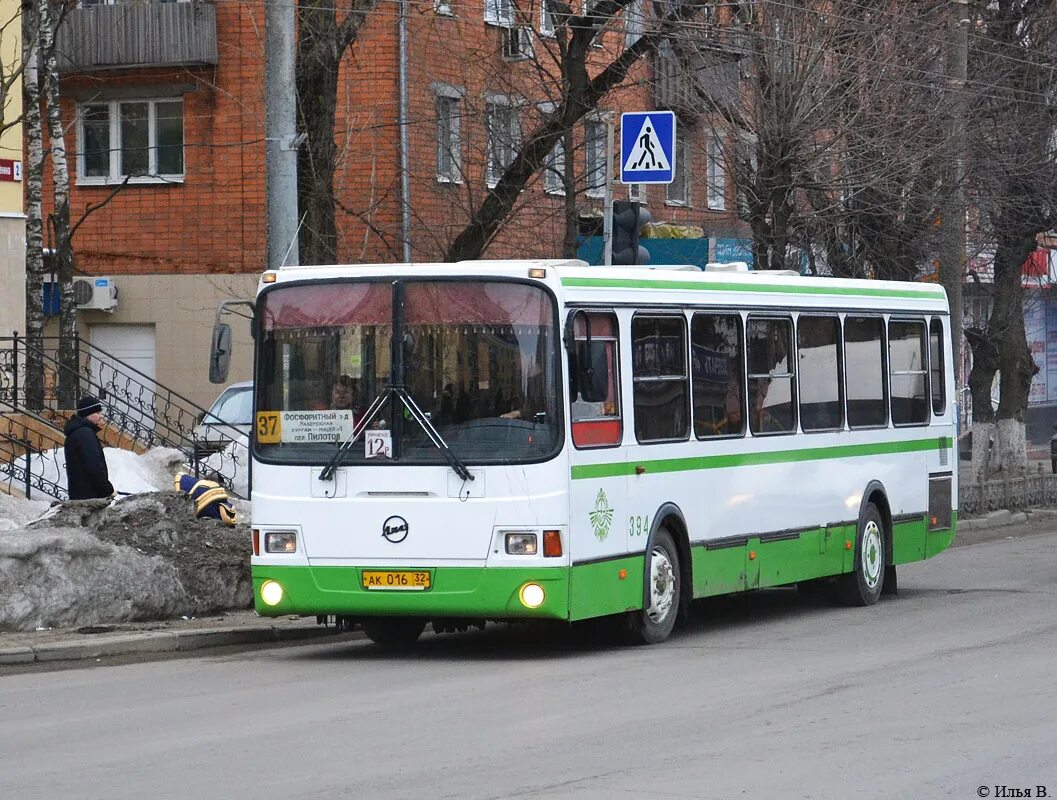 Автобус 394