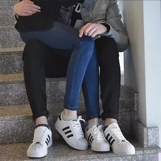 Где молодые пацаны девушка