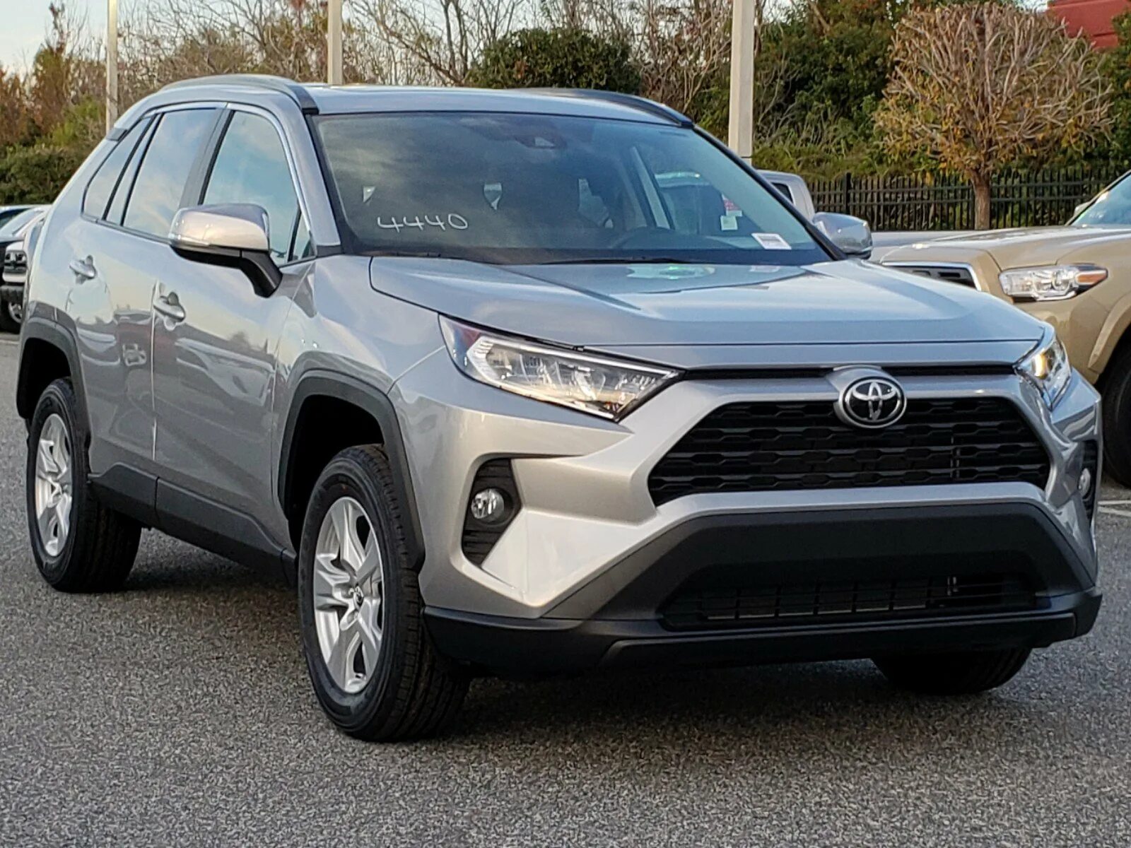 Toyota rav4 2019. Toyota rav4 2022. Тойота рав 2019. Тойота рав 4 2019.