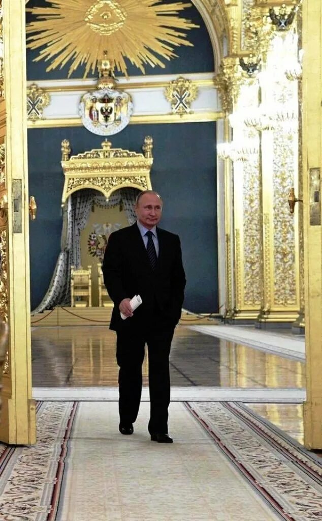 Что будет после инаугурации президента. Андреевский зал Кремля Всевидящее око. Зал инаугурации президента РФ Всевидящее око.