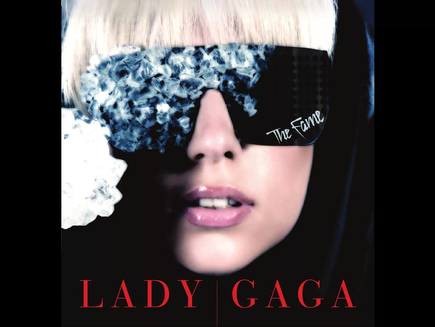 Lady gaga love me. Lady gaga 2008 poker face. телохранитель леди гаги 2025. lady gaga 2009 the fame. виниловые пластинки lady gaga.