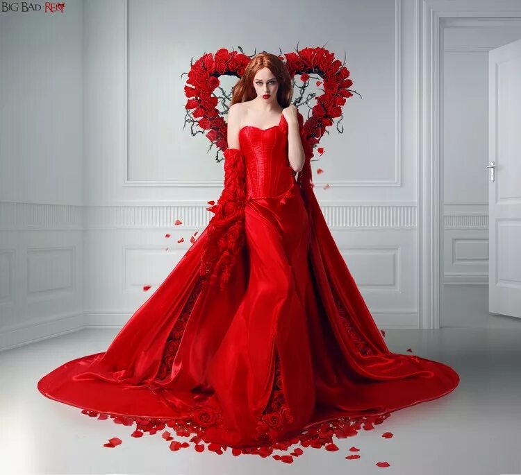 Красивое красное платье. Бальное платье для девушки. Королева в Красном платье. Рыжая в Красном платье. Фф душенька в красном