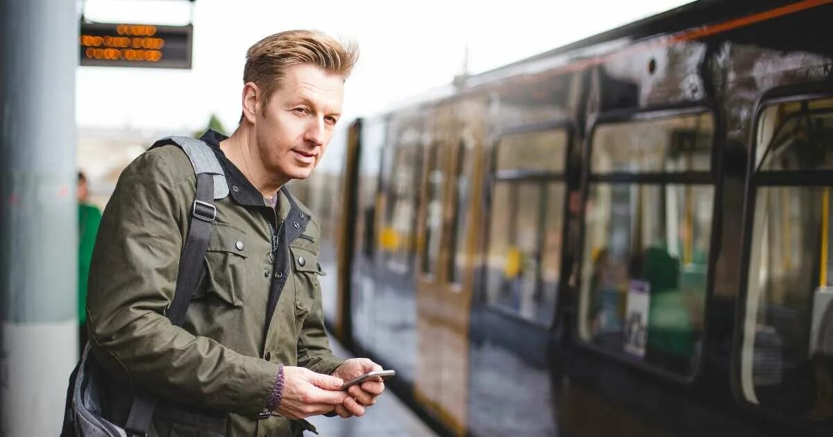 Get a train. Get on the train. Take the a train. Getting on a train. Обложка альбома поезд.