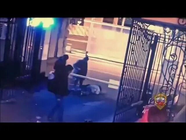 Покушение на кремль. Покушение на кремль. Беспилотник над кремлем. Атака дронов на москва сити. Видео нападения на москву.