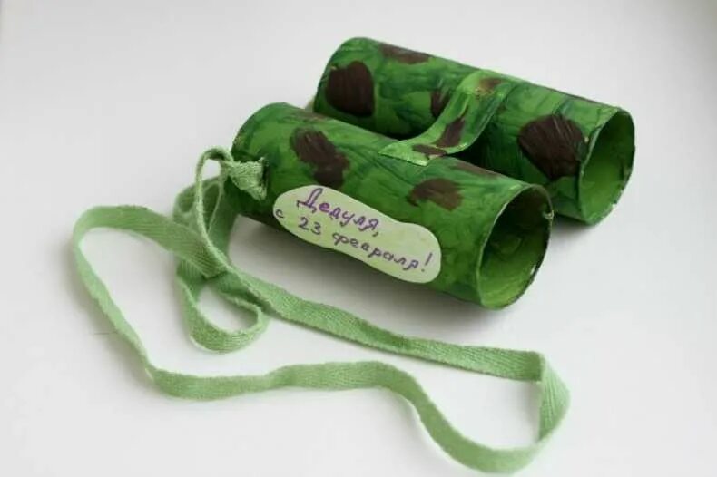 Сувениры на 23 февраля. Деткам на 23 февраля подарки. Поделки на 23 февраля. Идеи подарка на 23 февраля в сад. Подарки для пап.