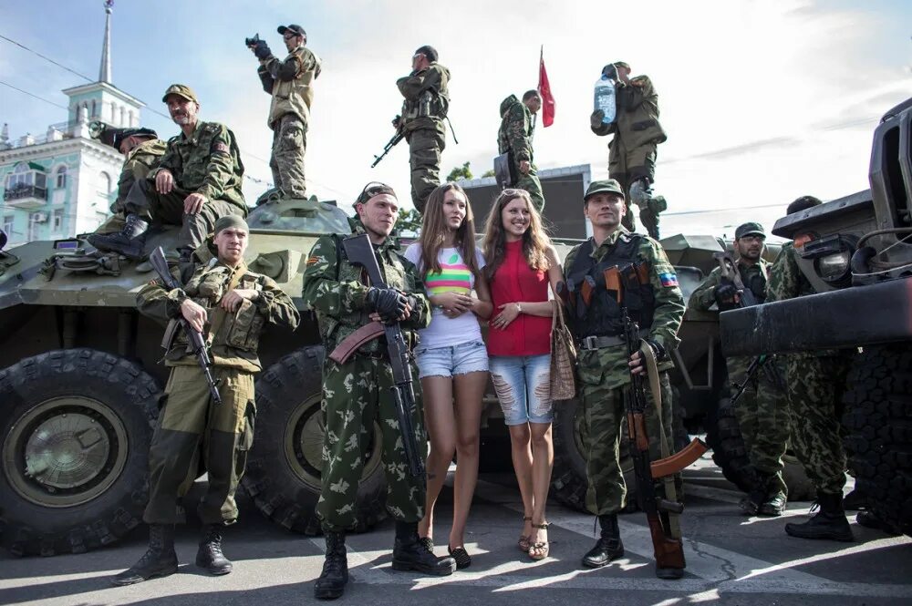 Жители новороссии. Луганская армия.