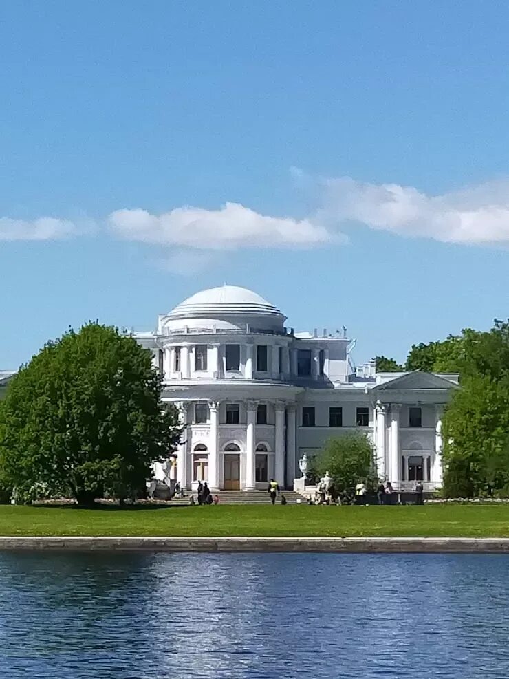 Елагин остров 4. Центральный парк культуры и отдыха санкт-петербург елагин остров. Елагин остров в санкт-петербурге дворец. Цпкио елагин дворец. Елагинский дворец в санкт-петербурге.