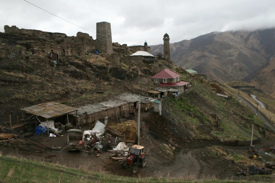 Село ново аул. Шаройский район Чеченской Республики. Горные аулы Чечни. Аул Харачой Чечня. Чечня гора Харачой.