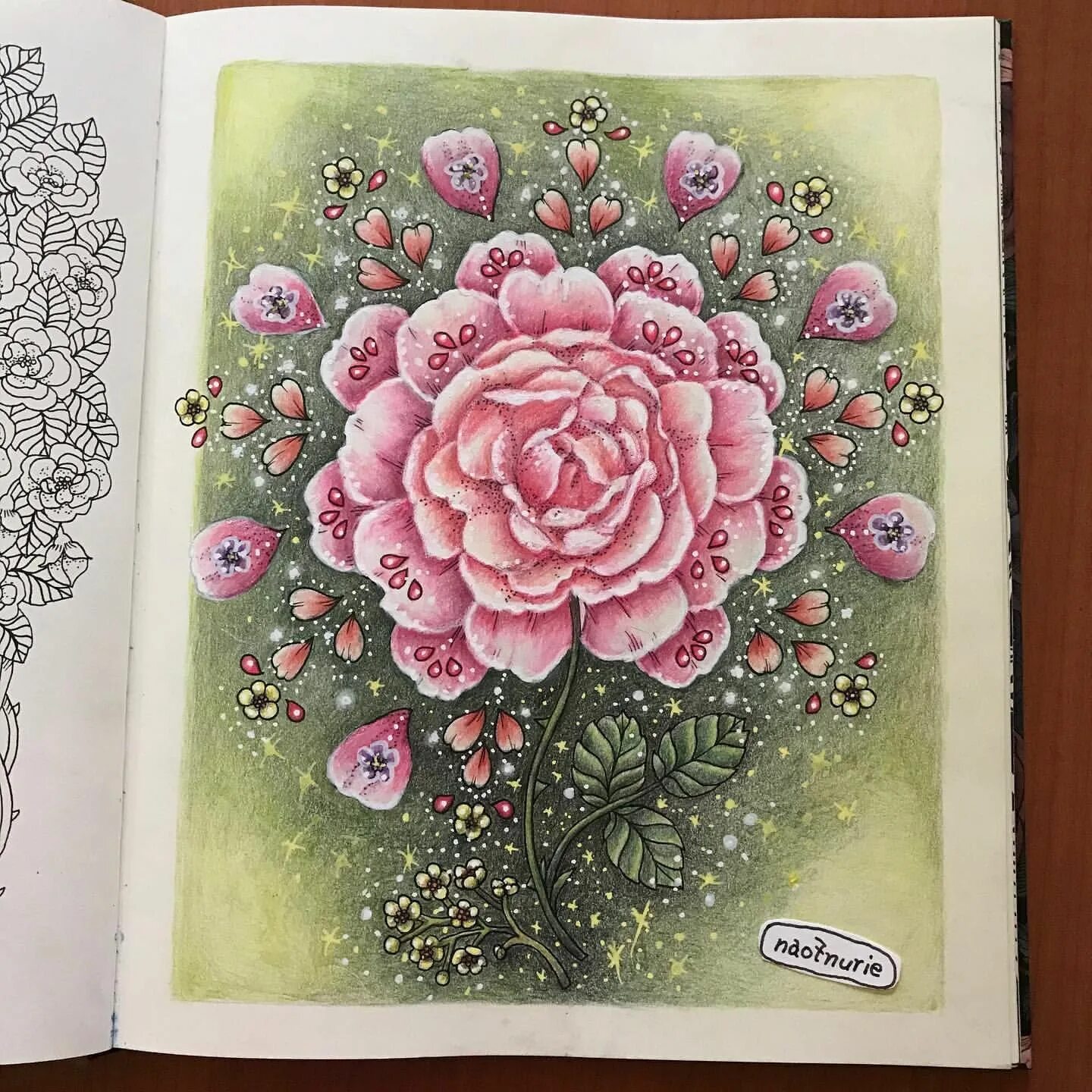 Раскраски марии тролле. Антистресс девушки. Совушки марджори сарнат. Альфонс муха вектор. Мария тролле ботаникум раскраска.