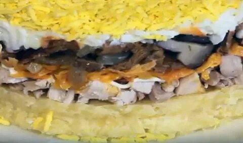 Царский с курицей и шампиньонами