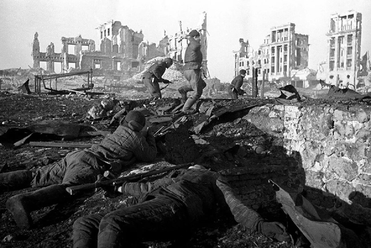 Последствия после великой отечественной войны. Сталинградская битва 1942. Битва под Сталинградом 1943.