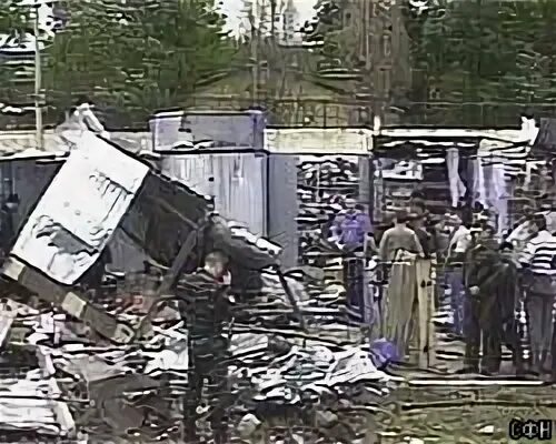 28 июня 2004. Взрыв на Кировском рынке в Самаре 2004. 4 Июня 2004 взрыв на Кировском рынке. Кировский рынок взрыв Самара. Взрыв в Кировском рынке рынке Самаре.