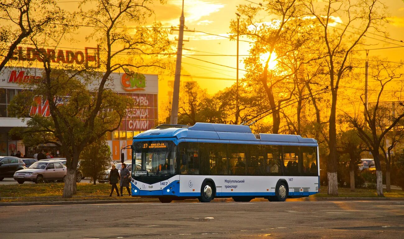 Троллейбус солнечная. АКСМ-321 троллейбус Мариуполь. АКСМ Мариуполь. Фото троллейбуса АКСМ 321 БКМ Мариуполь. ТРАНСФОТО Мариуполь.