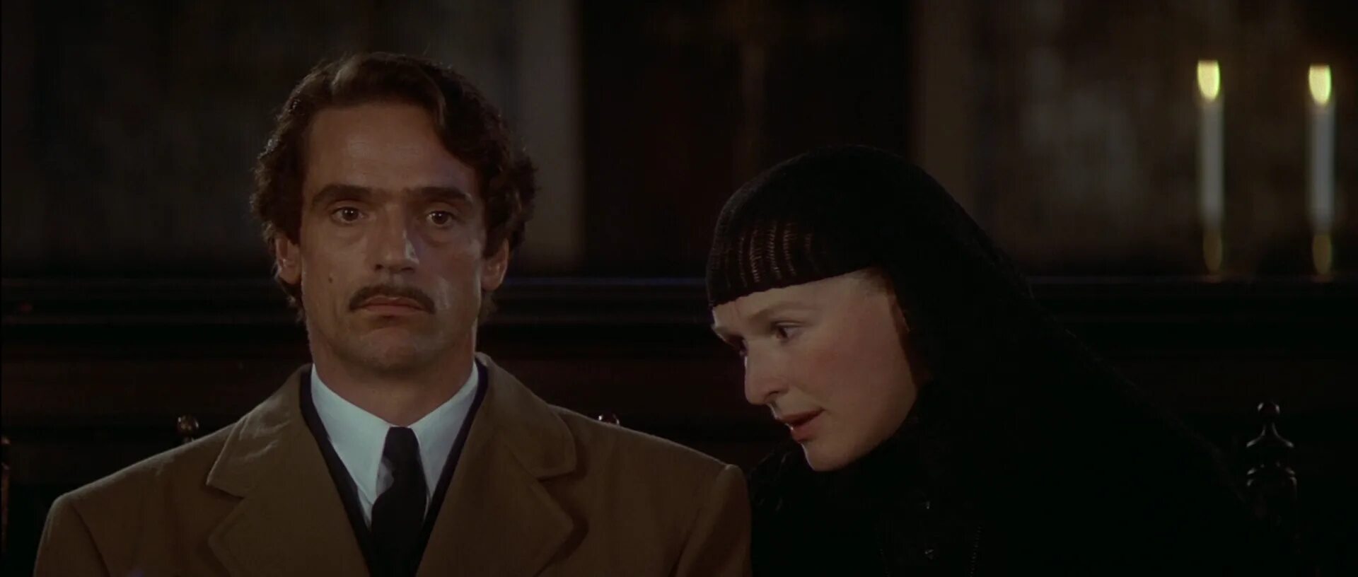 Мерил стрип дом духов. Мерил стрип 1993. Дом духов 1993. Дом духов кадры. Гленн клоуз the house of the spirits.