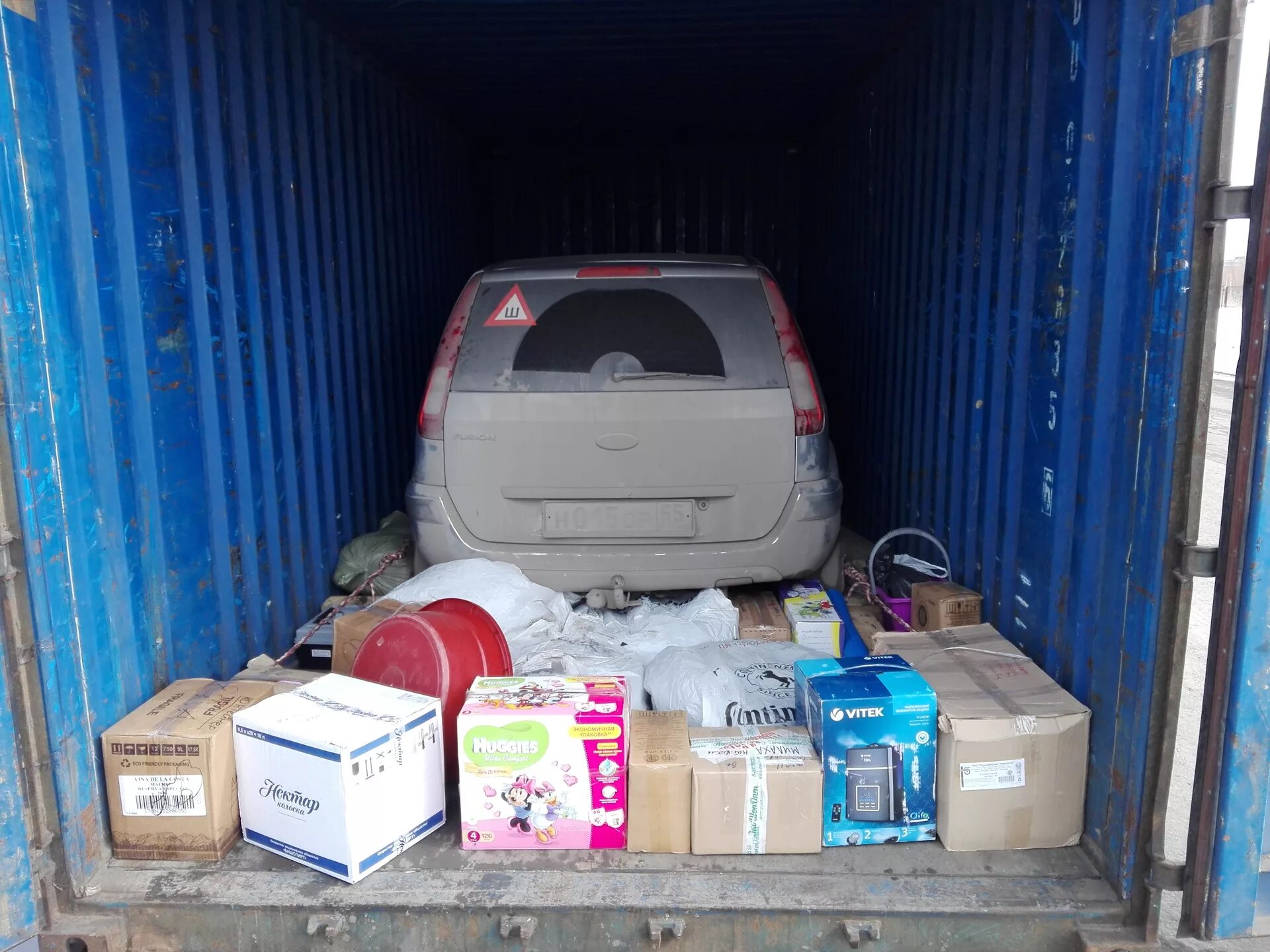 Машины для перевозки коробки. Перевозка вещей для военнослужащих. Военный контейнер. Машина. Контейнер для переезда военнослужащего.