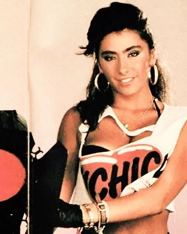 Сабрина фото в молодости Pin på Sabrina Salerno