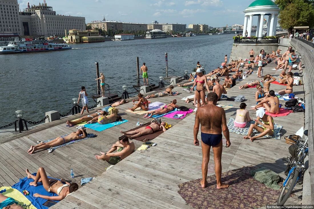 Аномальная жара в Москве. Жаркое лето. Лето жара. Москва лето жара. Жара купаться