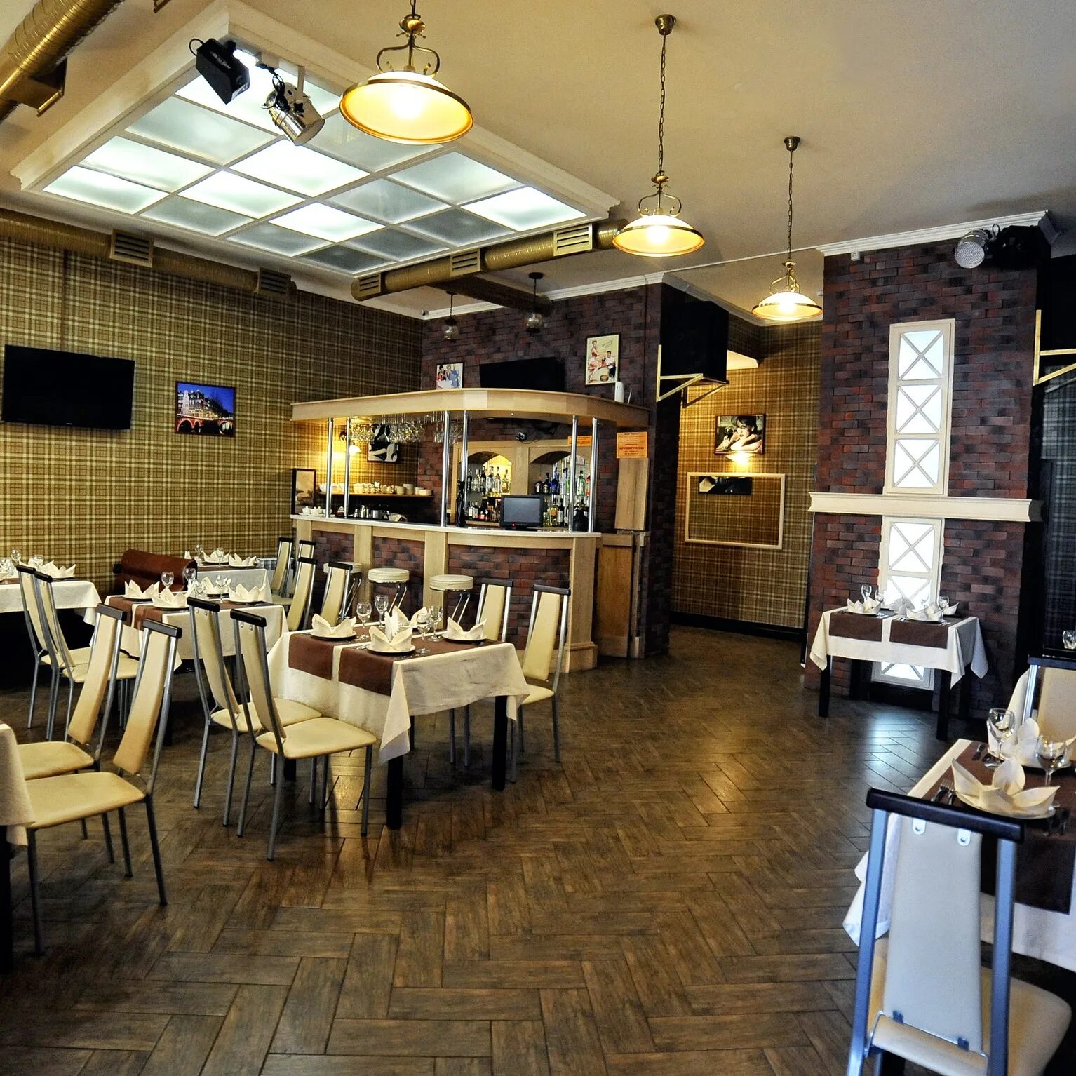 наши гости - Picture of La Villa Restaurant, Belgorod - Tripadvisor