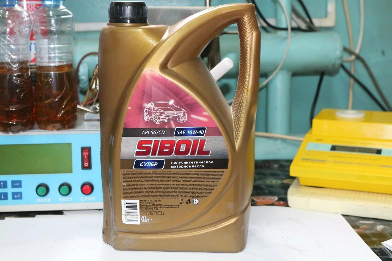 Апи моторного масла. Моторное масло Siboil супер SAE 10w 40. Масло моторное полусинтетическое Siboil супер 5w40 API SG/CD, 4л. Моторное масло Siboil 5w 40 полусинтетика. Siboil 5w40 платинум.